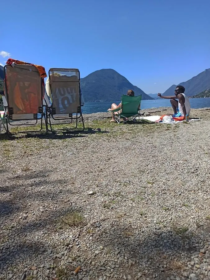 아파트 Bungalow Seaesta Lago Di Lugano 포를레차